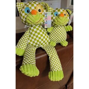 NWT 2 Gund Stuffed Animals. Green  White Plaid. Multi colored eyes Unique Design